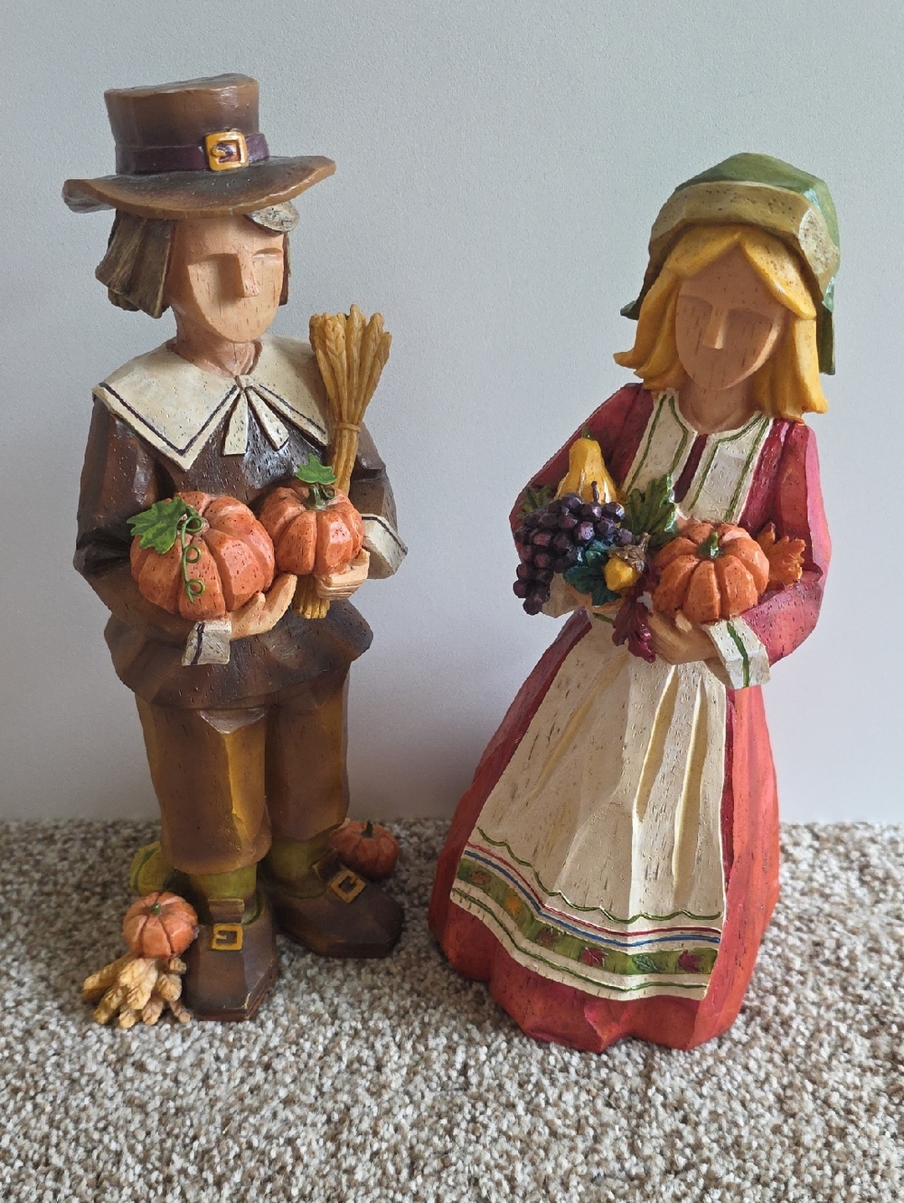 Vintage Set of 2 Pacific Rim Cubist THANKSGIVING Pilgrim Man Woman 11”